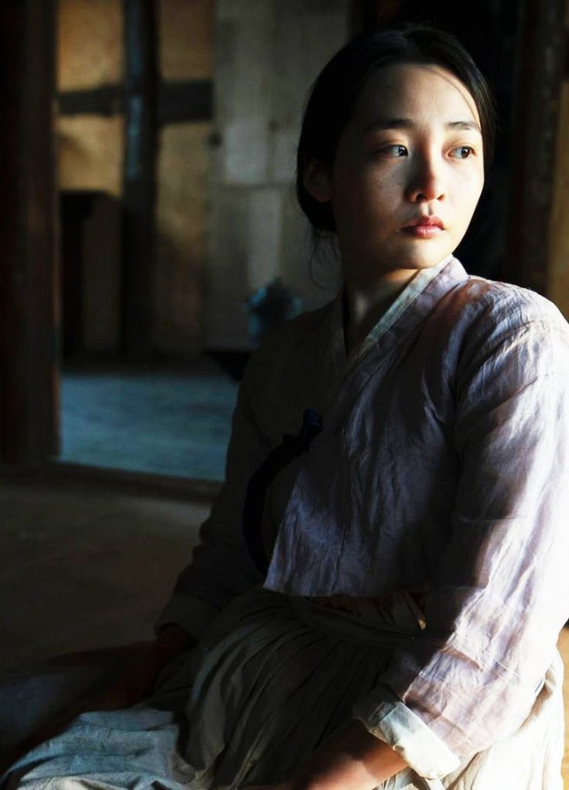 Soi profile đóa hoa lạ của Typhoon family - Ảnh 4. Soi profile đóa hoa lạ của Typhoon family - Ảnh 3.