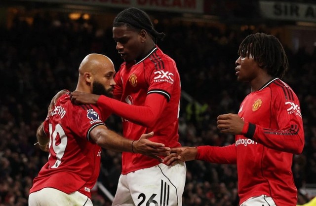 Kết quả vòng 9 Ngoại hạng Anh: Chelsea, Liverpool thua sốc, Man United thắng lớn- Ảnh 2.