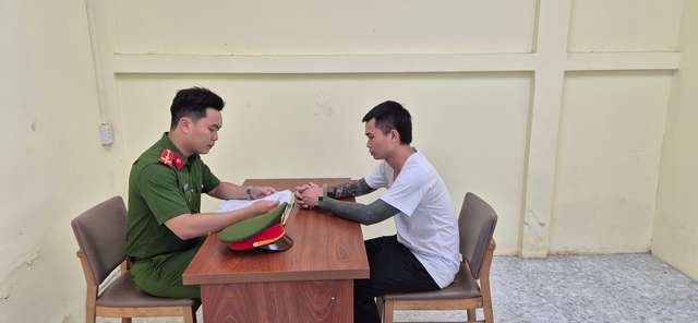 Ho Chi Minh City police arrest TikToker for allegedly insulting southern citizens - Ảnh 1. Ho Chi Minh City police arrest TikToker for allegedly insulting southern citizens - Ảnh 1.