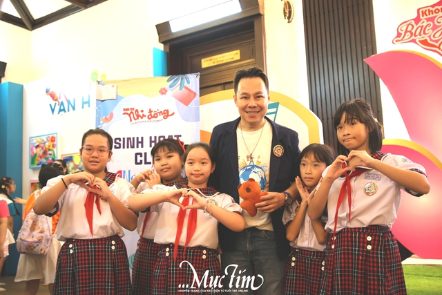 Các bạn CLB Ngòi bút nhỏ xinh sáng tạo cùng chủ đề “Bay vào tương lai”- Ảnh 2.