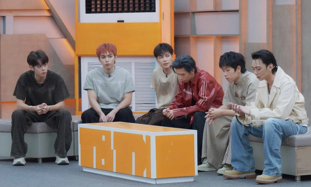 Tân binh toàn năng tập 4: Đội trưởng Wonbi bất ngờ bị đóng băng, Lâm Anh tiếp tục đầu bảng - Ảnh 4.