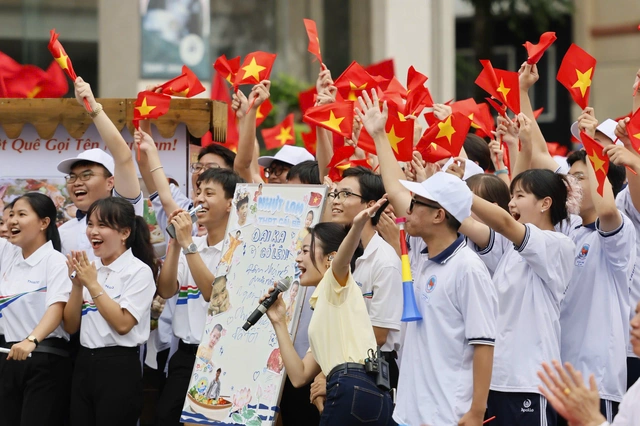 Nhựt Lam truyền cảm hứng cho khát vọng vươn lên của tuổi trẻ Đồng Tháp- Ảnh 5. Nhựt Lam truyền cảm hứng cho khát vọng vươn lên của tuổi trẻ Đồng Tháp- Ảnh 5.