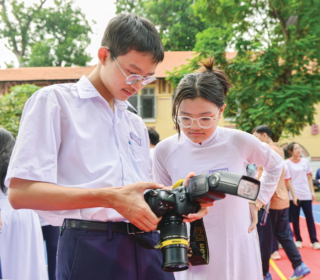 Khi đam mê nhiếp ảnh được học trò Trường THPT Marie Curie "bắt nét" - Ảnh 4.