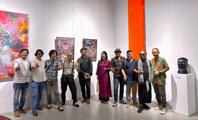 Artists from Japan, Brazil, Indonesia, Vietnam showcase works in Ho Chi Minh City - Ảnh 1.