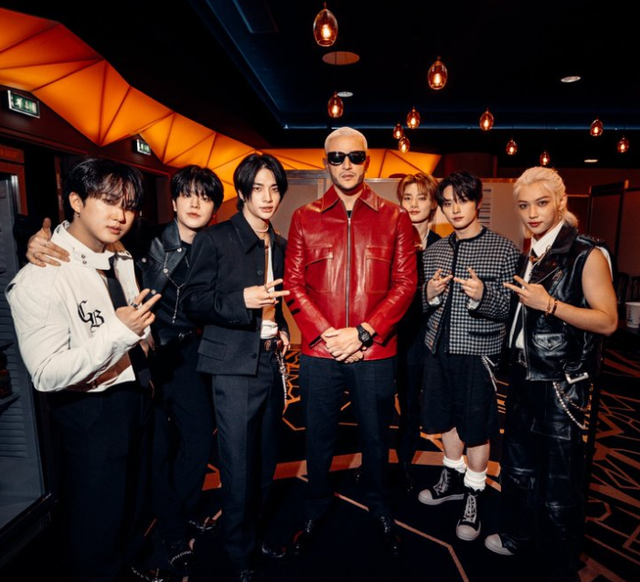 Kim Ji Won đàm phán phim mới; Stray Kids hợp tác với DJ Snake - Ảnh 2.