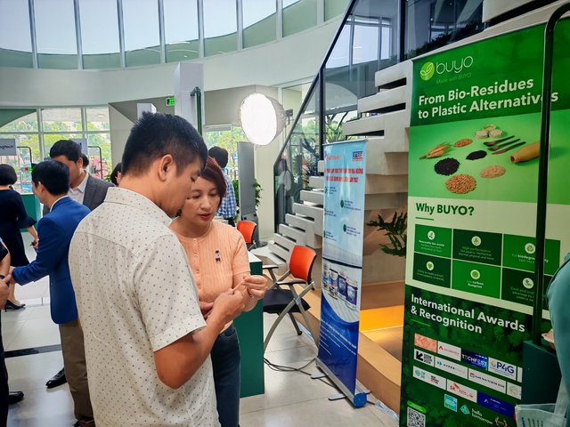 Vietnam’s miracle transformation: From rice fields to global green powerhouse - Ảnh 1. Vietnam’s miracle transformation: From rice fields to global green powerhouse - Ảnh 1.