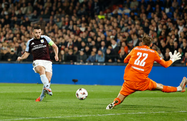 Europa League: Aston thắng, Nottingham Forest, Roma thua sốc - Ảnh 1.