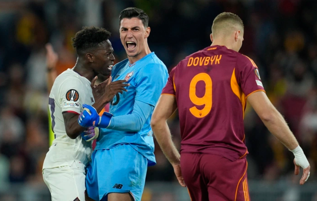 Europa League: Aston thắng, Nottingham Forest, Roma thua sốc - Ảnh 3.