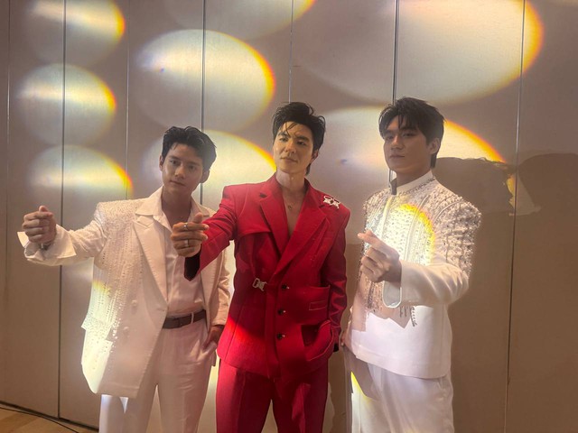 Hương Giang: Tôi không giành giật cơ hội của ai cả- Ảnh 4. Hương Giang: Tôi không giành giật cơ hội của ai cả- Ảnh 4.