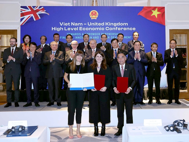 Ho Chi Minh City, Liverpool sign cooperation memorandum- Ảnh 2.