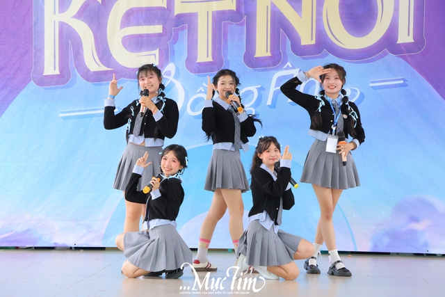 Trại kết nối Đồng Âm: Bản nhạc tuổi trẻ của Trường THPT Nguyễn Văn Cừ - Ảnh 7.
