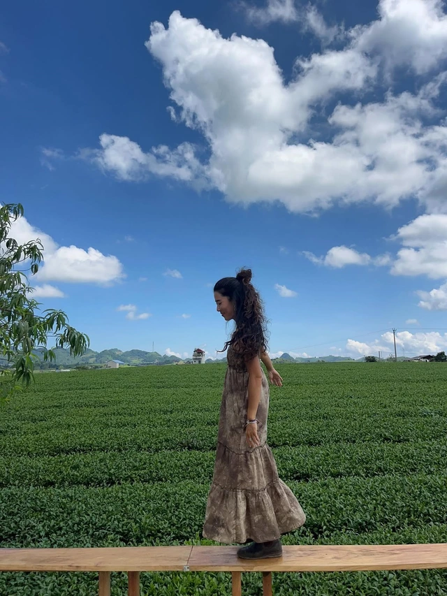 Japanese woman travels solo around the world, 70 days across Vietnam on Vespa- Ảnh 2.