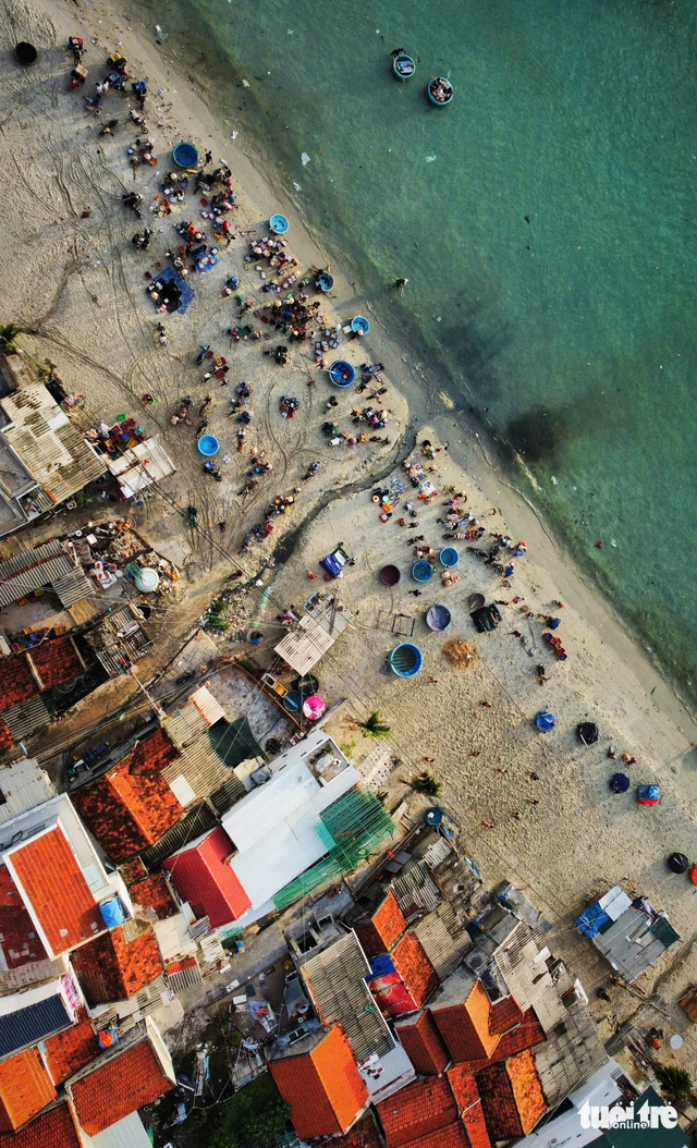 Doc Let Beach in Vietnam’s Khanh Hoa: A peaceful coastal escape- Ảnh 1. Doc Let Beach in Vietnam’s Khanh Hoa: A peaceful coastal escape- Ảnh 1.