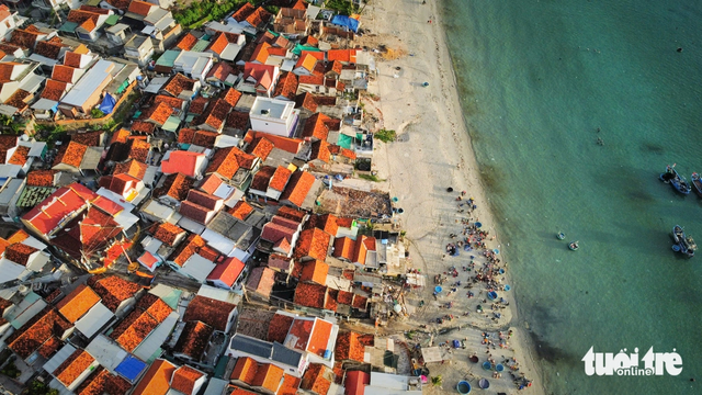 Doc Let Beach in Vietnam’s Khanh Hoa: A peaceful coastal escape- Ảnh 5. Doc Let Beach in Vietnam’s Khanh Hoa: A peaceful coastal escape- Ảnh 5.