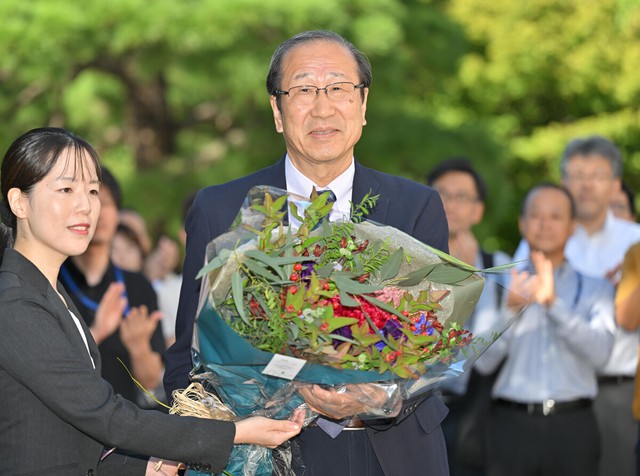 Nobel winner Kitagawa believes in 'useful uselessness'- Ảnh 1. Nobel winner Kitagawa believes in 'useful uselessness'- Ảnh 1.