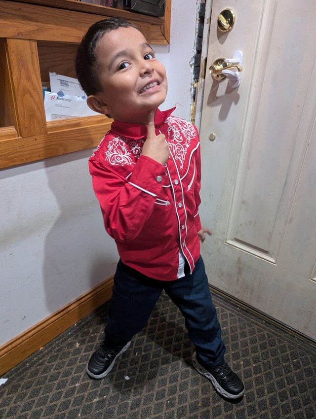 FDA autism drug move sparks frenzy, but data lags behind - Ảnh 2.