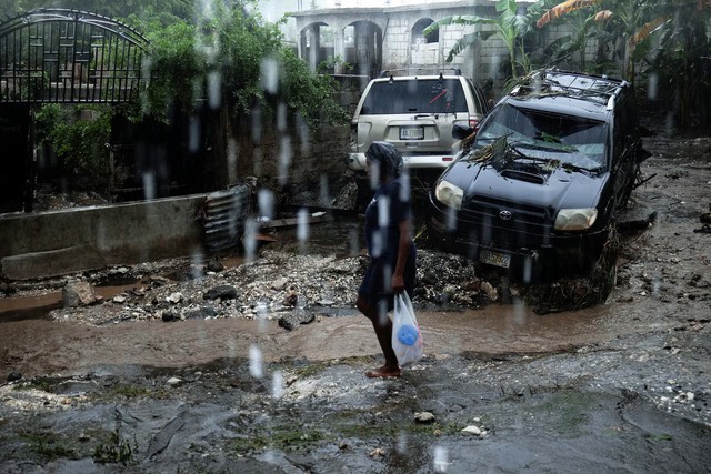 Melissa dissipates, leaves destruction and at least 50 dead in Caribbean - Ảnh 6. Melissa dissipates, leaves destruction and at least 50 dead in Caribbean - Ảnh 6.