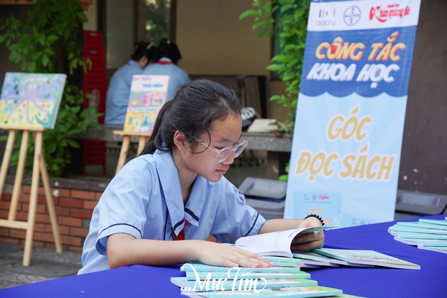 Góc đọc khơi dậy đam mê khoa học tại Trường THCS Tân Tạo- Ảnh 5.