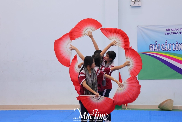 Sắc màu tuổi trẻ Trường THPT Nam Kỳ Khởi Nghĩa - Ảnh 13.