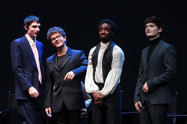 Duffer brothers tease big and emotional 'Stranger Things' final season - Ảnh 2.