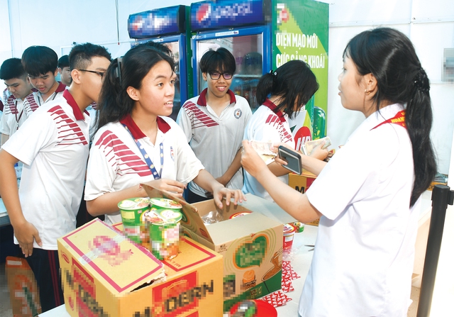 Những 'doanh nhân' học trò của Trường THCS Hoàng Hoa Thám - Ảnh 2.