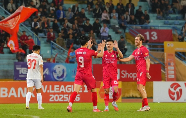 Công An Hà Nội phả hơi nóng vào ngôi đầu V-League 1 của Ninh Bình- Ảnh 3.