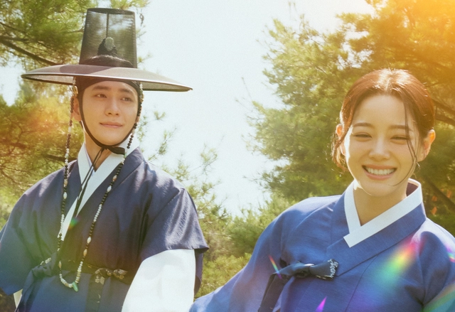 4 lý do khiến phim Moon river của Kim Se Jeong và Kang Tae Oh gây chú ý- Ảnh 1.