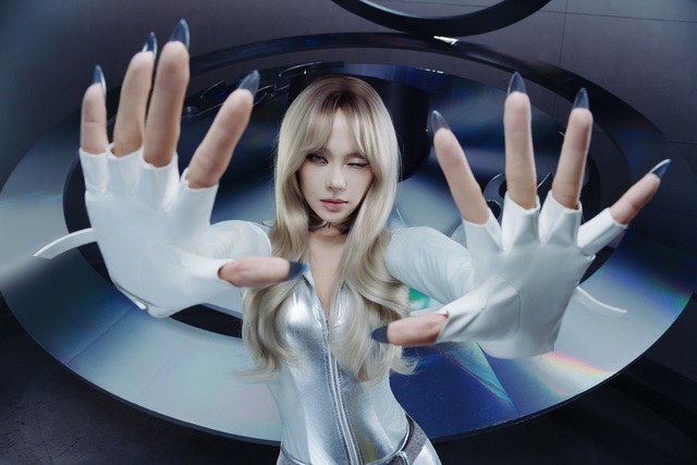 Minh Hằng trở lại làng nhạc sau 7 năm, bắt tay nhóm sản xuất đình đám - Ảnh 2.