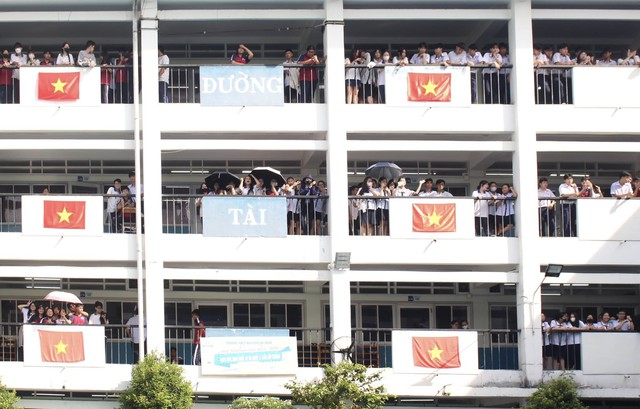 Teen Trường THPT Nguyễn An Ninh trải nghiệm giờ chơi 'không thông minh' - Ảnh 3.