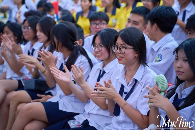 Teen THPT Hiệp Bình bùng nổ tại chung kết flashmob chào mừng 20-11- Ảnh 14.