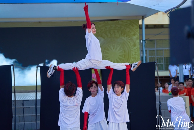 Teen THPT Hiệp Bình bùng nổ tại chung kết flashmob chào mừng 20-11- Ảnh 18.