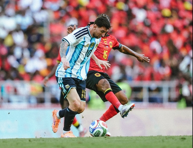 Messi ghi bàn và kiến tạo trong trận đấu triệu đô- Ảnh 1. Messi ghi bàn và kiến tạo trong trận đấu triệu đô- Ảnh 1.