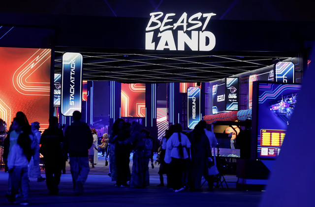 World's top YouTuber MrBeast launches Saudi theme park
- Ảnh 3.