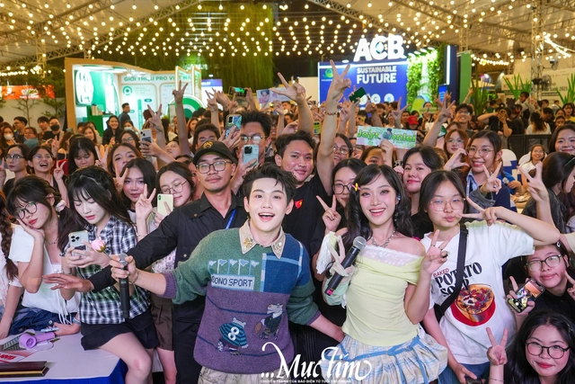 Chi Xê, Robber, Jaysonlei truyền thông điệp sống xanh đến bạn trẻ tại Ngày hội Việt Nam Xanh - Ảnh 1.