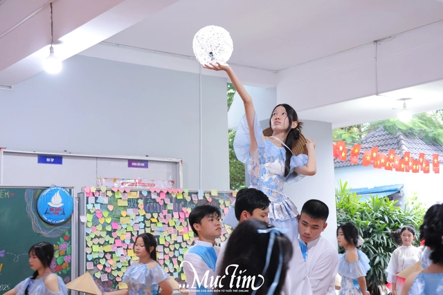 Bí quyết có bài thi văn nghệ thành công của học trò Trường THPT Bà Điểm- Ảnh 30. Bí quyết có bài thi văn nghệ thành công của học trò Trường THPT Bà Điểm- Ảnh 30.