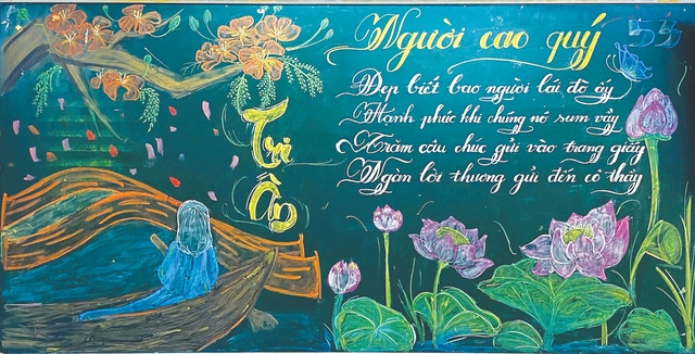 Teen Trường THPT Nguyễn Công Trứ khoe hoa tay, thay lời cảm ơn thầy cô- Ảnh 5. Teen Trường THPT Nguyễn Công Trứ khoe hoa tay, thay lời cảm ơn thầy cô- Ảnh 5.