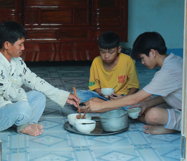 Mạnh mẽ sau nhiều biến cố - Ảnh 4.