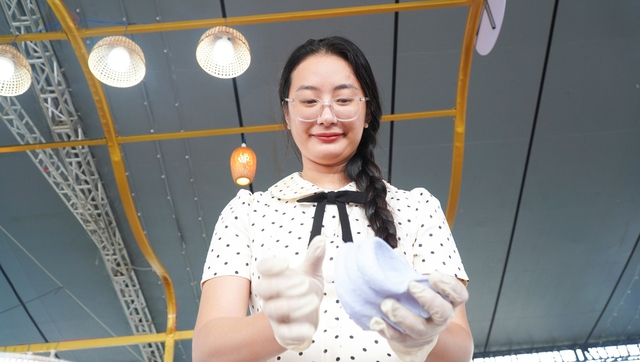 Chè cua độc lạ đang gây bão trong giới trẻ - Ảnh 3.