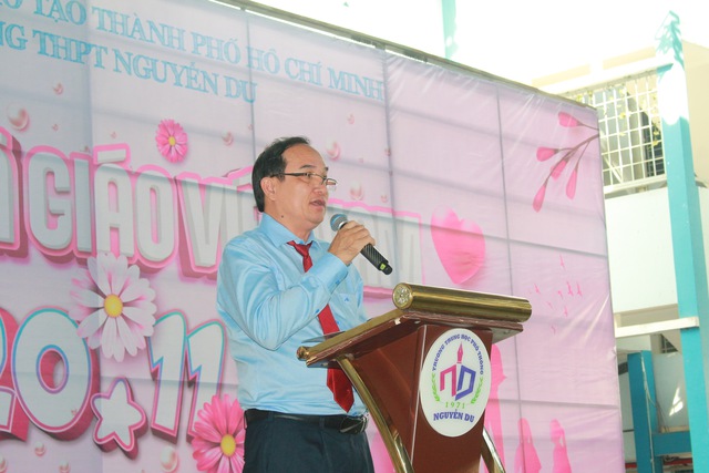 Học trò Trường THPT Nguyễn Du luôn mang theo niềm tin và kỳ vọng của thầy cô- Ảnh 3. Học trò Trường THPT Nguyễn Du luôn mang theo niềm tin và kỳ vọng của thầy cô- Ảnh 3.