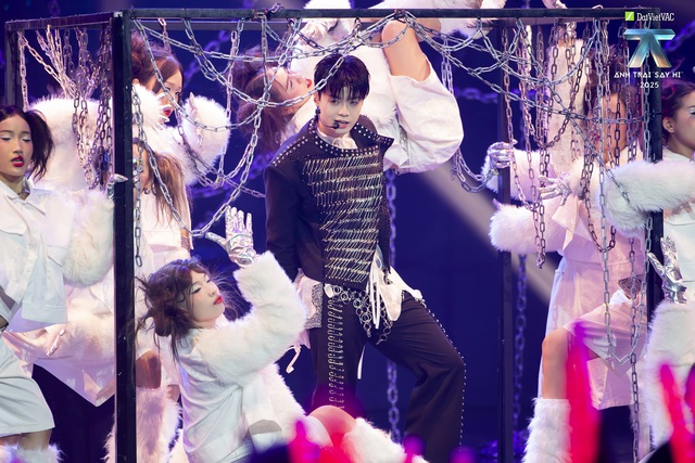 Anh trai say hi tập 7: Lohan, Ryn Lee chấn thương - Ảnh 2.