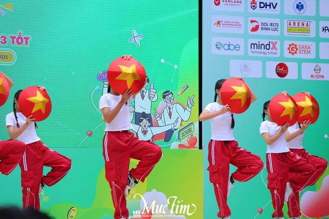 Trường THPT Đào Sơn Tây đoạt giải nhất cuộc thi 'Vũ điệu thanh xuân'- Ảnh 9.