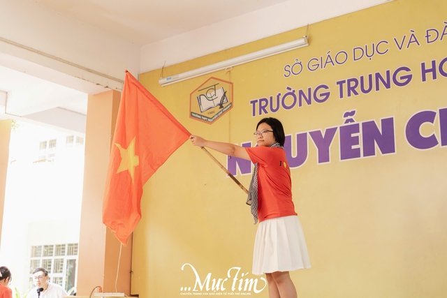 Teen Trường THPT Nguyễn Chí Thanh gửi gắm lời tri ân thầy cô bằng âm nhạc- Ảnh 16.