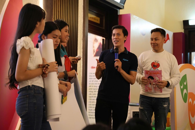 Buổi tác nghiệp thực tế với nhiều điều hay ho của phóng viên nhí Khăn Quàng Đỏ- Ảnh 4. Buổi tác nghiệp thực tế với nhiều điều hay ho của phóng viên nhí Khăn Quàng Đỏ- Ảnh 4.