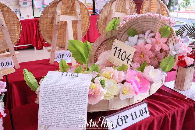 Ấm áp tình thầy trò trong lễ kỷ niệm Ngày Nhà giáo Việt Nam 20-11 tại Trường THPT Thủ Thiêm - Ảnh 27.