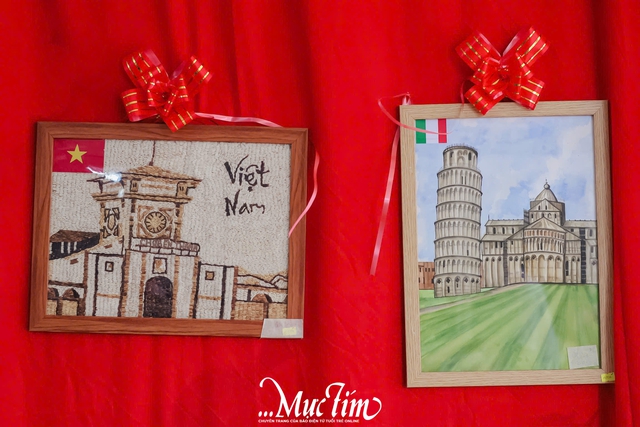 Thầy trò Trường THPT Lê Minh Xuân sẻ chia với đồng bào bão, lũ qua "Nét vẽ lịch sử"- Ảnh 16.