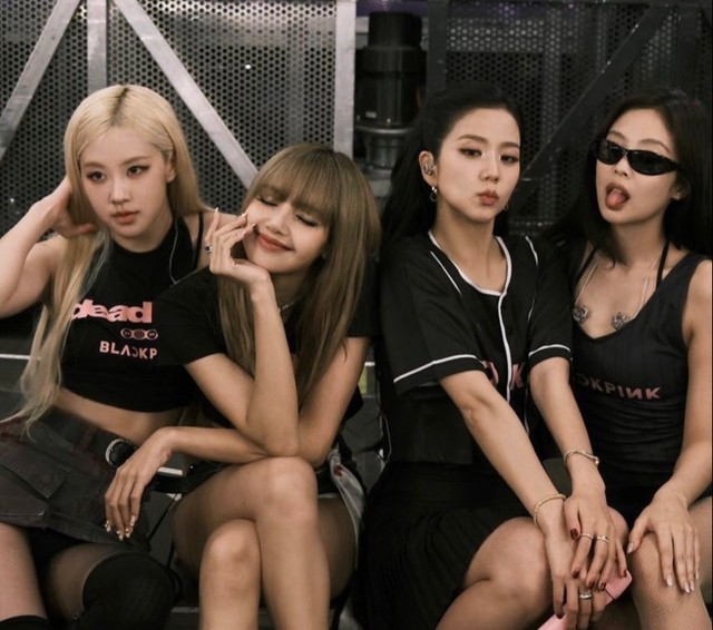 BTS và BLACKPINK dẫn đầu bảng xếp hạng danh tiếng- Ảnh 1. BTS và BLACKPINK dẫn đầu bảng xếp hạng danh tiếng- Ảnh 1.