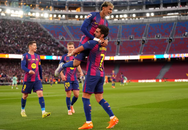 Lamine Yamal trở lại trong ngày đại thắng của Barcelona - Ảnh 1.