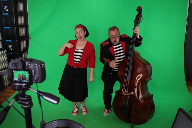 Australia’s teen social media ban pushes content creators to look abroad- Ảnh 4.