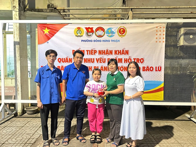 Thiếu nhi các xã, phường gửi yêu thương đến miền Trung - Ảnh 7.