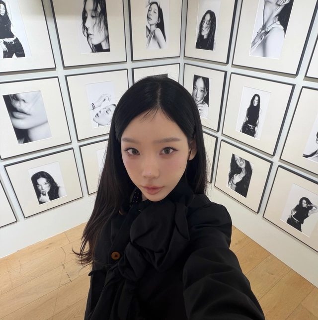 Yoo Yeon Seok hóa luật sư trong phim mới; Taeyeon kỷ niệm 10 năm hoạt động solo- Ảnh 3.